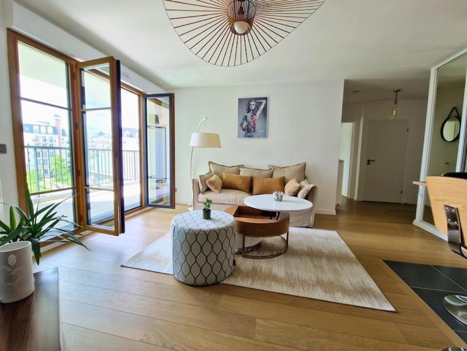 Sublime Appartement 4 Etoiles Neuf T3 Aputeaux 61M2 Proche La Defense, 10M2 De Terrasse Avec Magnifique Vue Екстериор снимка